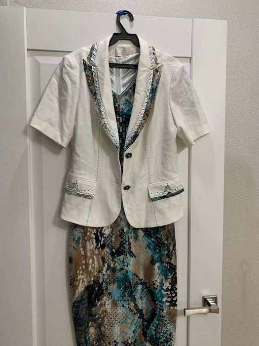 Костюм платье бу