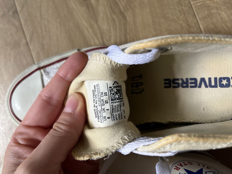 Converse cu platforma