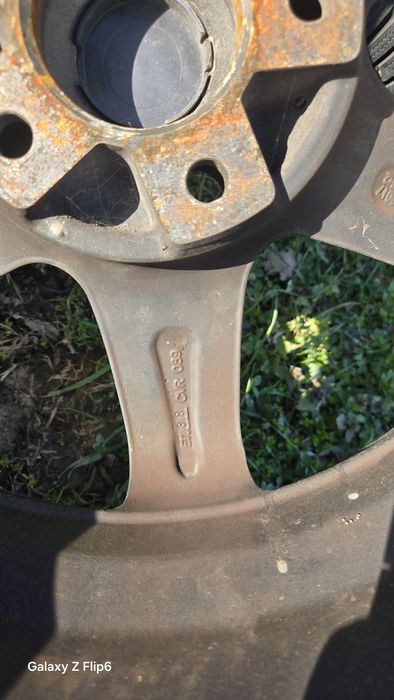 Джанти с гуми BMW 17/45/225