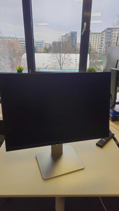 монитор DELL U2415b