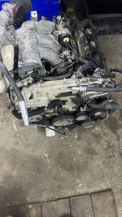 Двигатель по запчастям либо целиком