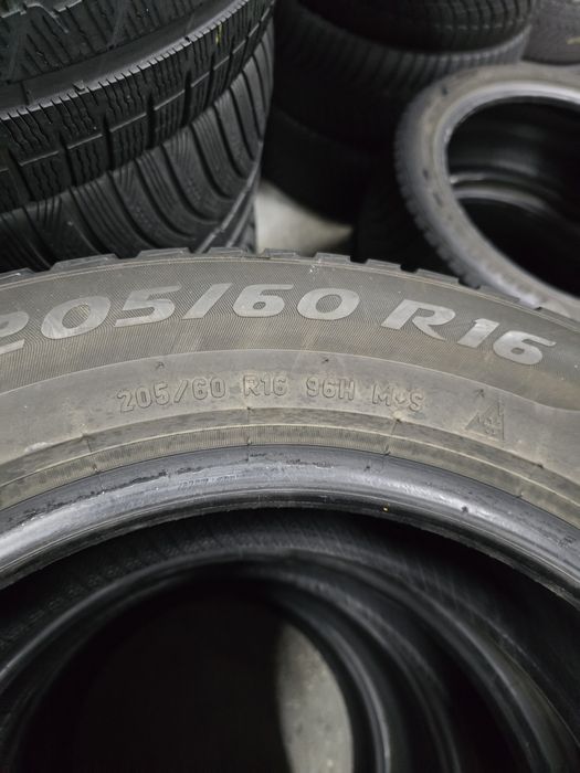 4x 205/60/16 M+S PIRELLI 2020 Stare excelentă
