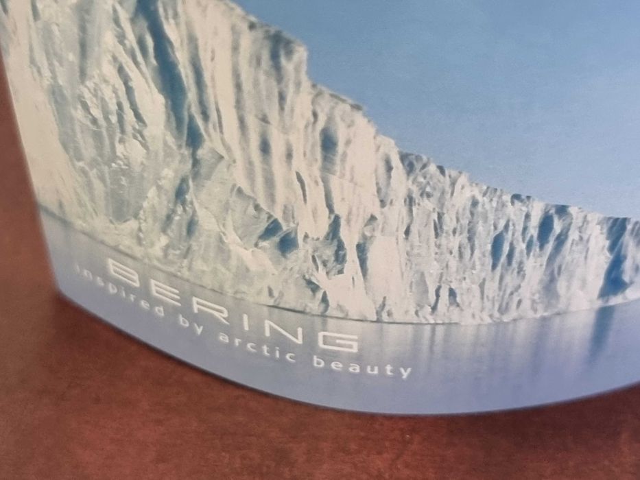 Дамски часовник Bering Classic Sapphire Нов!