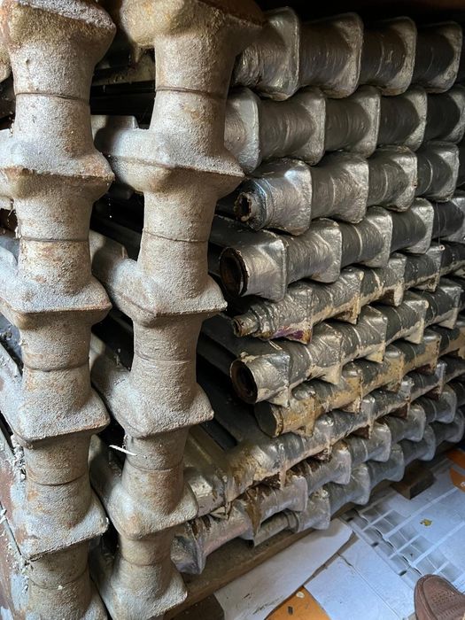 Продам чугунные батареи