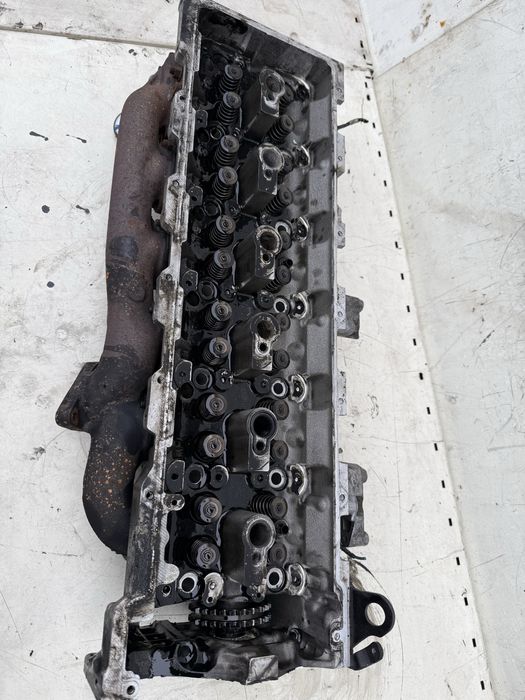 Глава за мерцедес Е класа 3,2цди 204кс/W211 W220 3,2cdi 204ks OM648