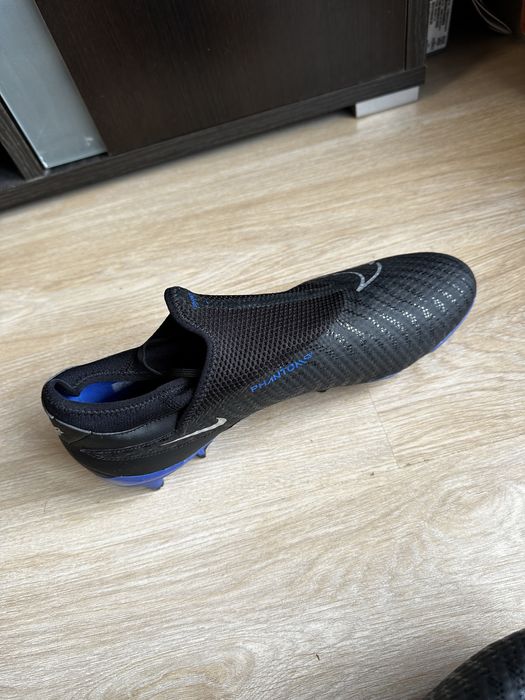 Ghete Fotbal Nike Phantom GX – Mărimea 47.5 – Noi/Nepurtate