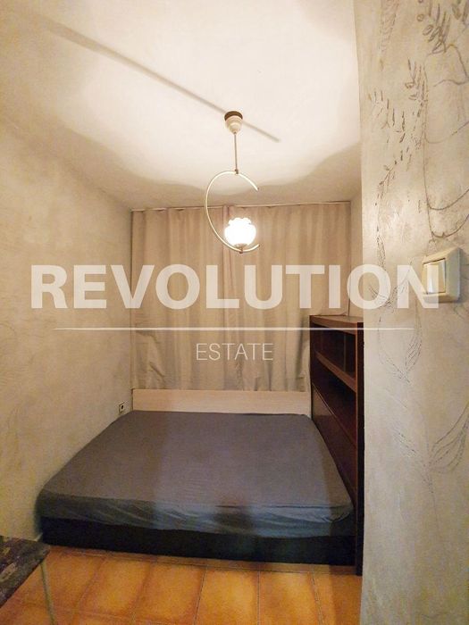 Двустаен апартамент в района на Окръжна болница!