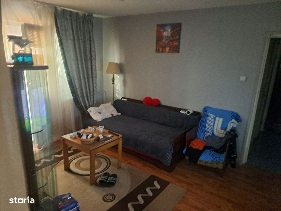 Apartament 2vamere Craiovita,et 2/4