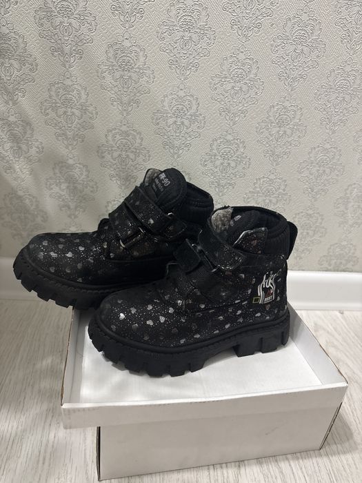 Полусапожки зимние, 32 размер ГОРЯЧАЯ ЦЕНА!!!очень теплые!!!