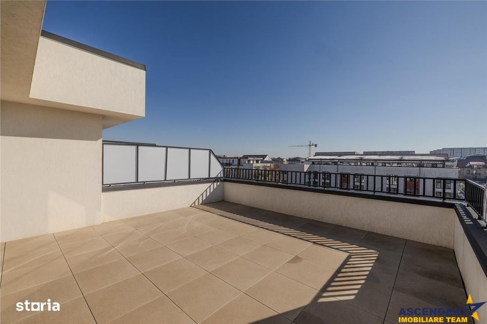 Apartament tip penthouse. mobilat, utilat, 2 terase, 100mp, Tractorul,