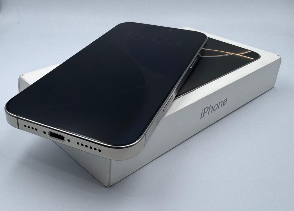 Amanet F28: Iphone 16 Pro Max 1TB