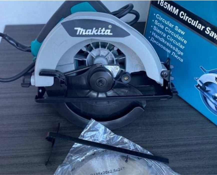 Циркуляр Ръчен Макита Makita 800W , 1200W
