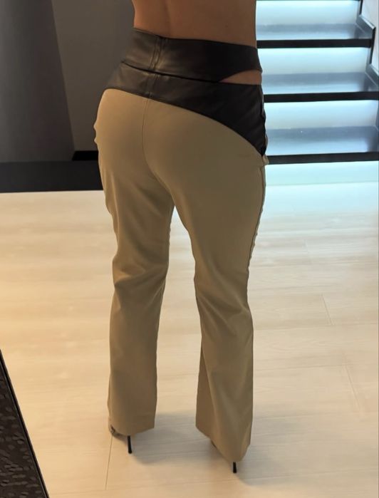 Pantaloni cu partea de sus din piele ecologica