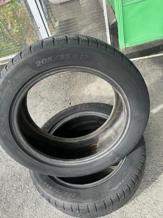 Продам резину на авто