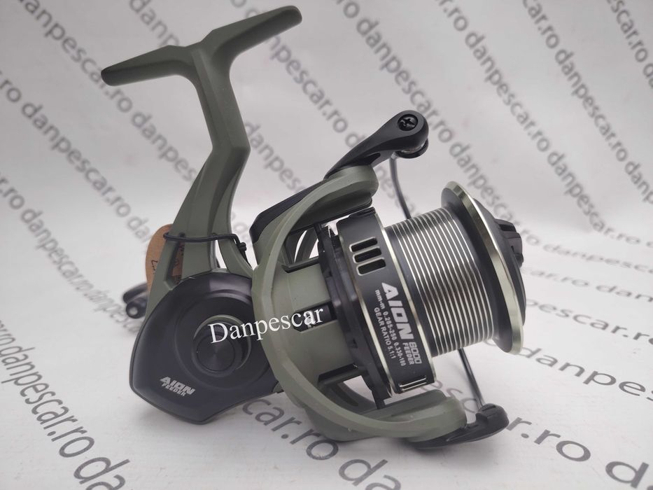 SET FEEEDER Lanseta EXPERT Eastshark 3,90m 120-180gr+MULINETA AION6000