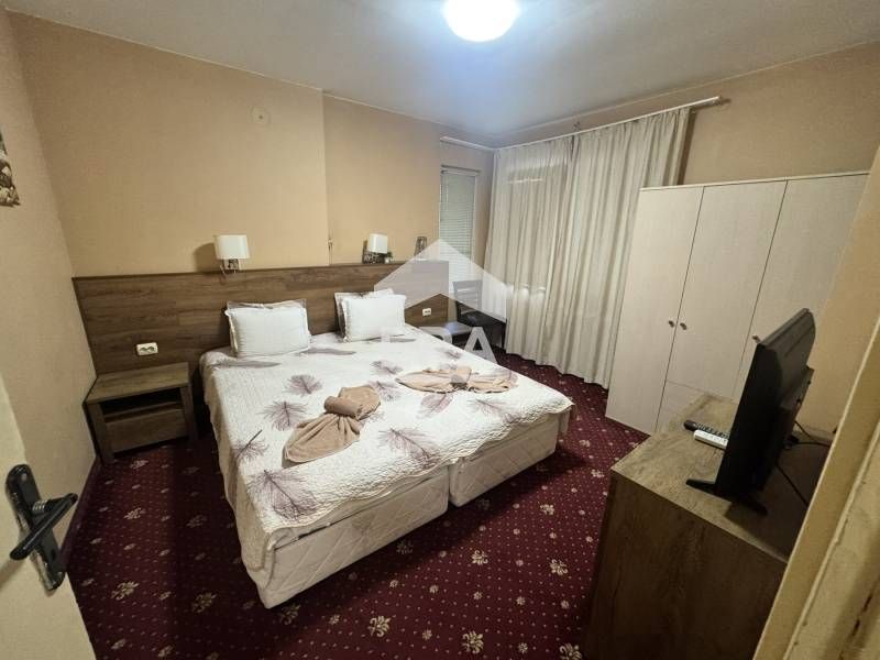 Ексклузивно! Четиристаен апартамент за продажба на ул."Княз Батенберг"