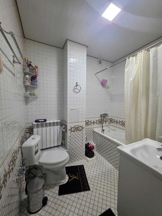 Продаётся 2х комн квартира на 6 этаже Ор 6 микрорайон Янги Узбекистон