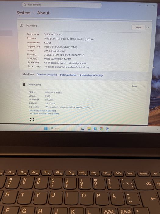 Vand leptop Lenovo