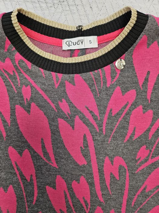 Дамски блузи Lucy