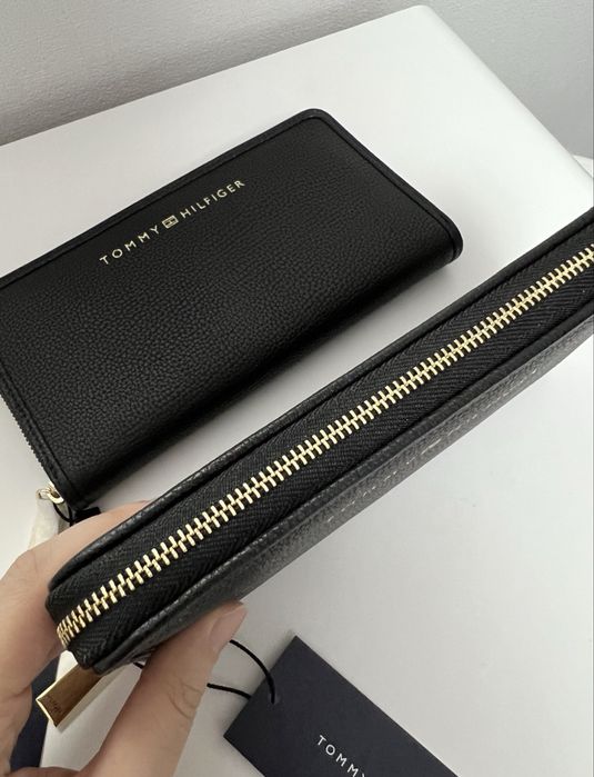 Кошелек Tommy Hilfiger