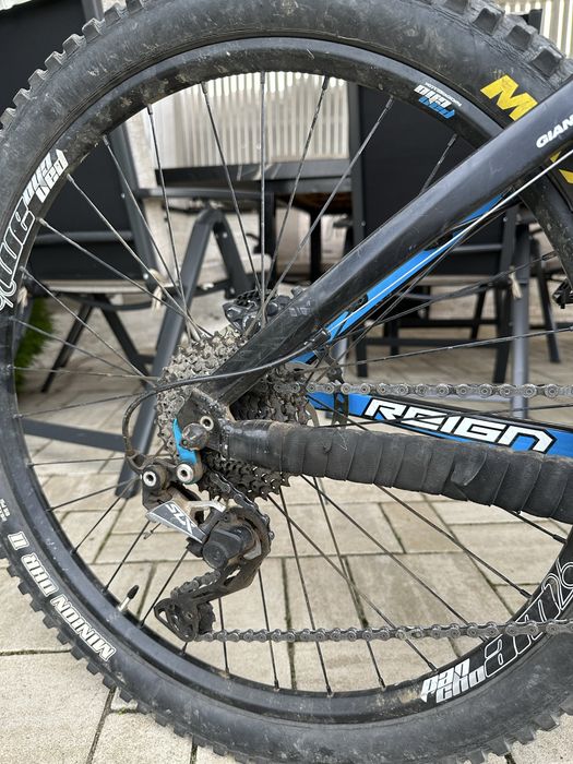 Bicicleta full suspension, xt slx dropper shock , giant reign