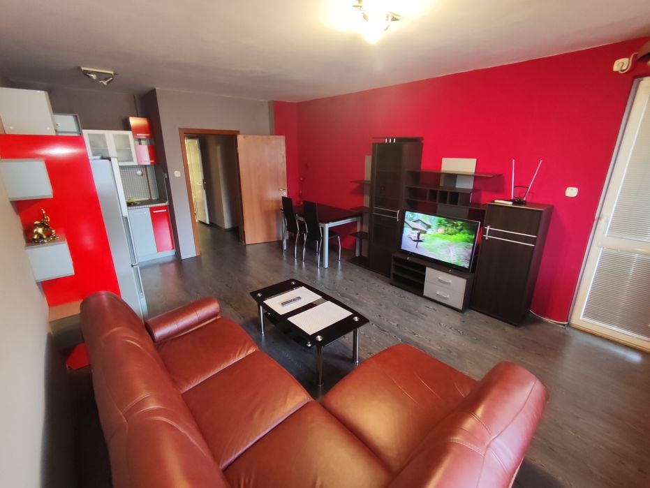 Дава се под наем Тристаен апартамент в Стара Загора, Казански - изток - 80 кв.м за 382.5 € - Снимка #1