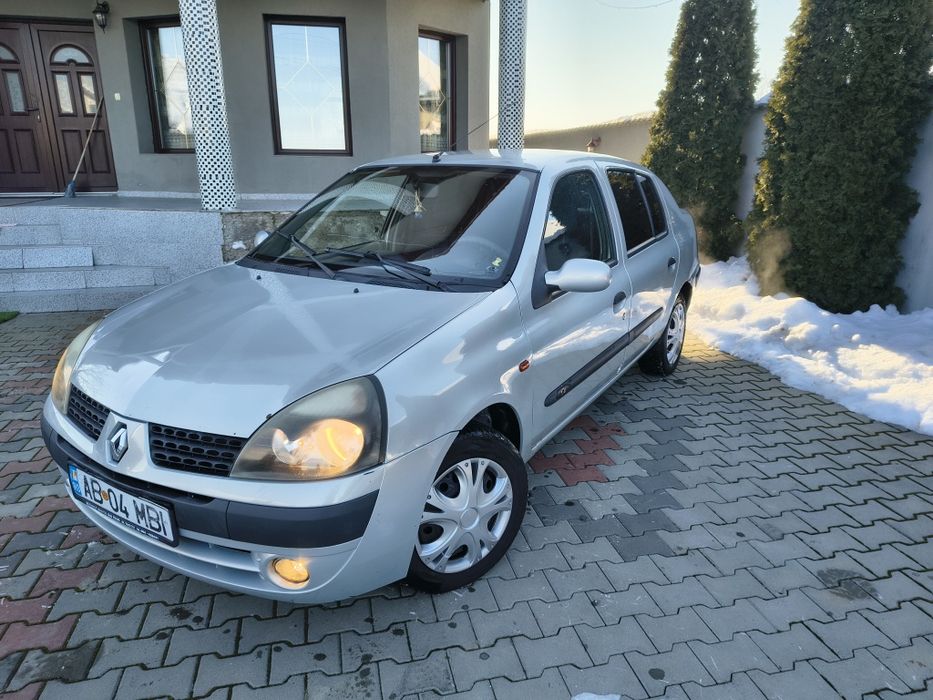 Renault clio simbol