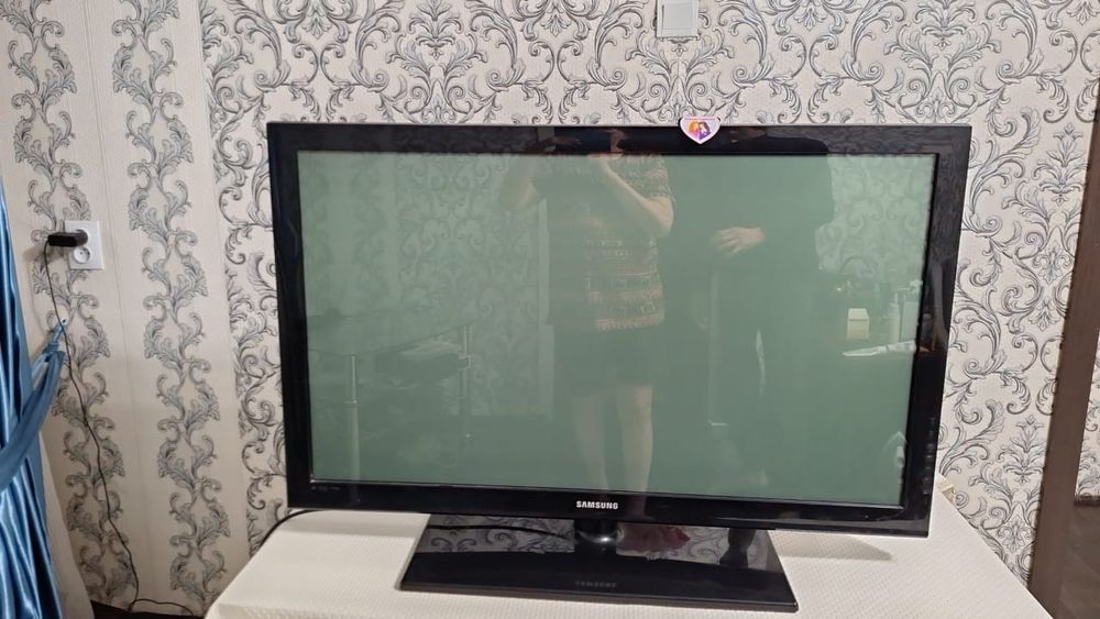 Продам телевизор хорошом состояний