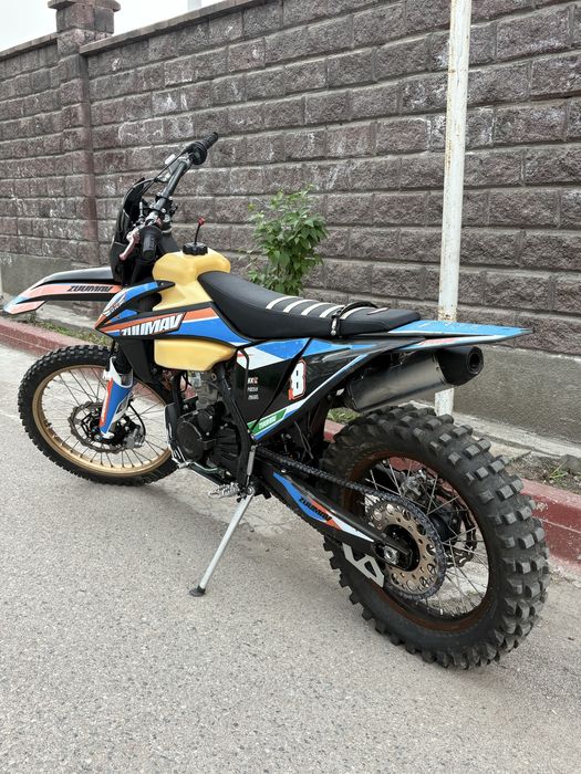 Zuumav k8 nb300.