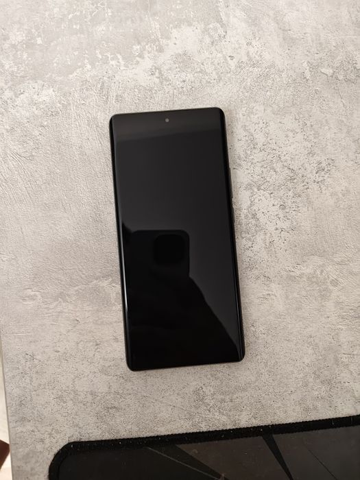 Realme gt6 global 12/256gb 8s gen 3