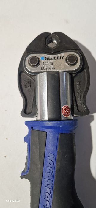 Geberit ,Ridgid presa pentru sertizari