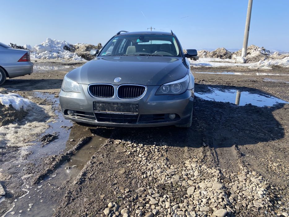Dezmembrez bmw e61 e60 525 d