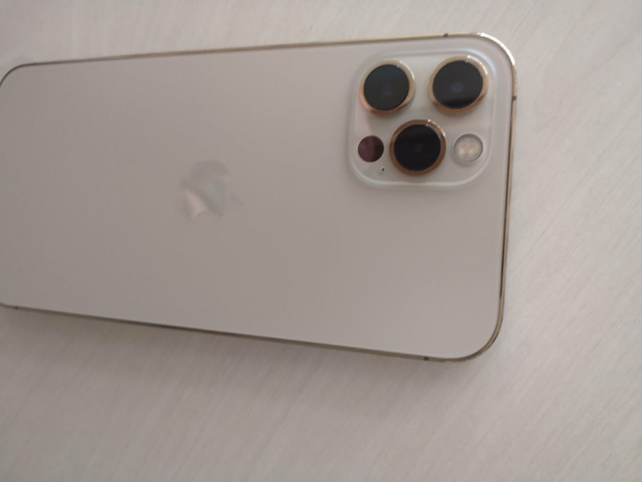 Iphone 12 Pro Gold