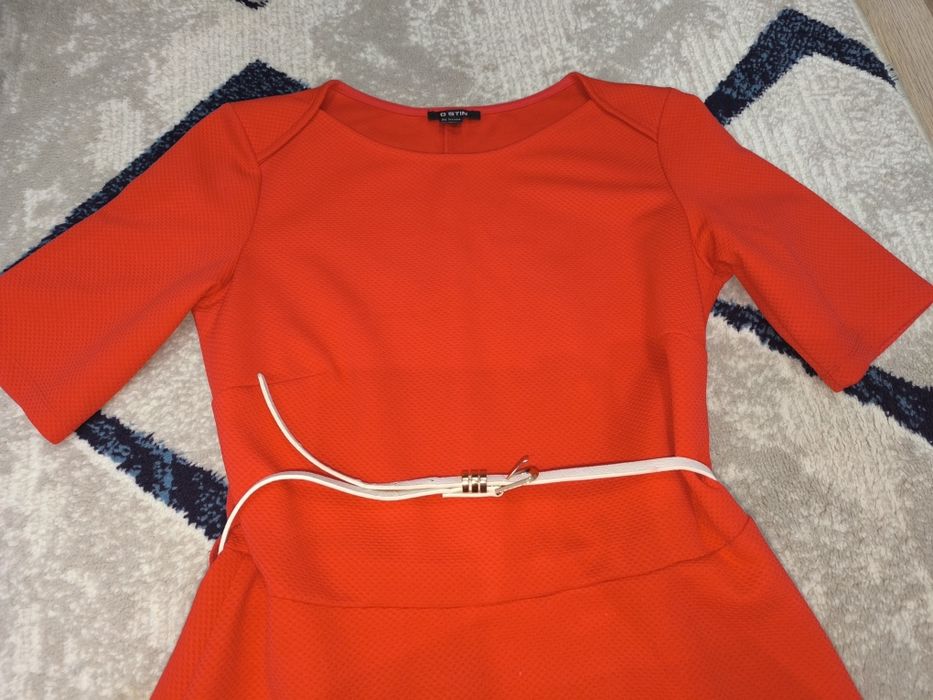 Vecherniy ham kundalik ishga kiyiladigan koylak remeni bilan