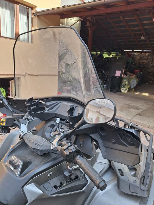 Parbriz can am outlander