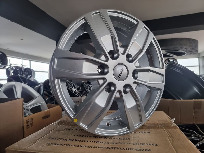 16цола Mercedes Sprinter,Мерцедес Спринтер 6х130 Фолксваген Крафтар