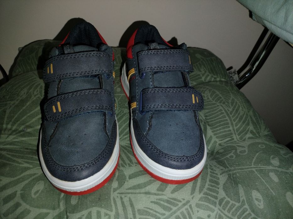 Ghete noi  piele mărimea 29