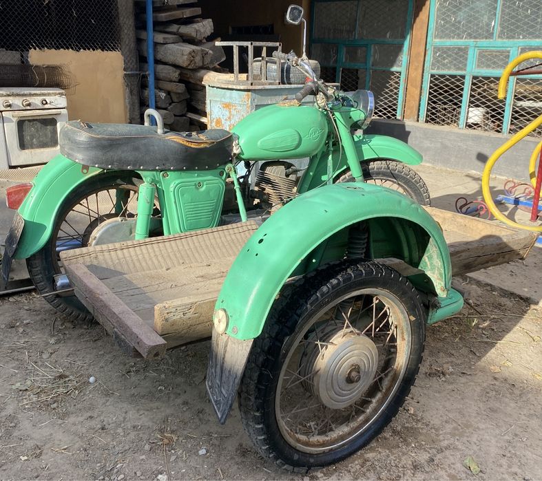 Мотоцикл Иж планета