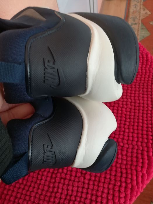Adidași Nike nr 47,5