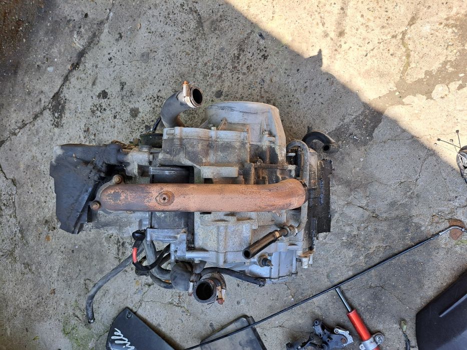 Piese aprilia rsv 1000