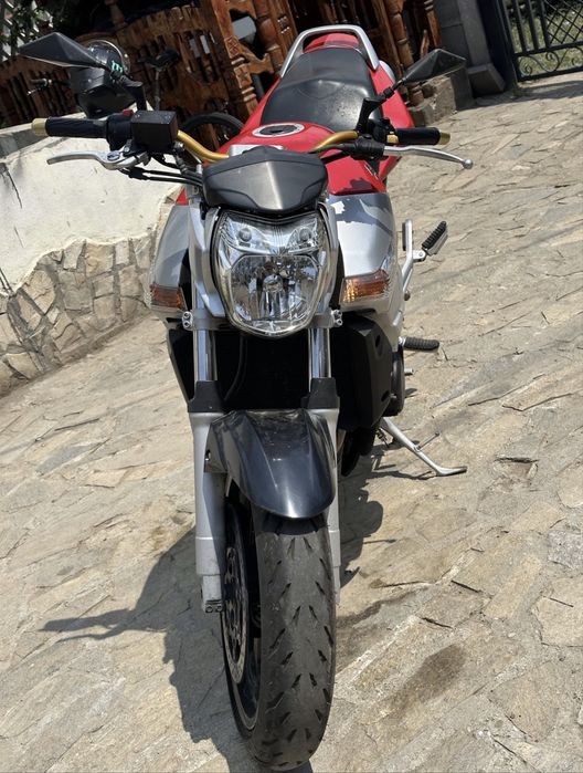 Suzuki gsr 25 kw