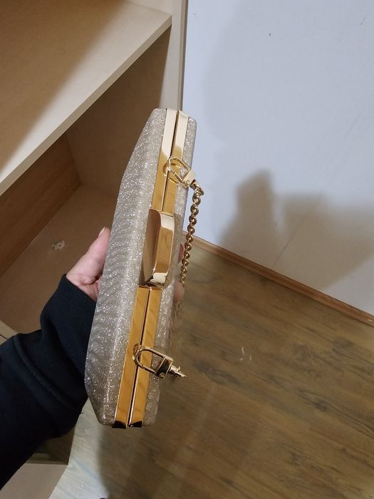 clutch elegant nou