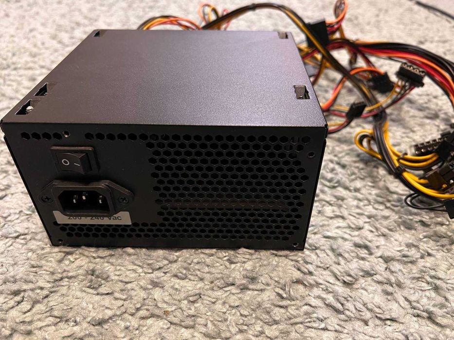 Блок питания AeroCool VX-650 650W