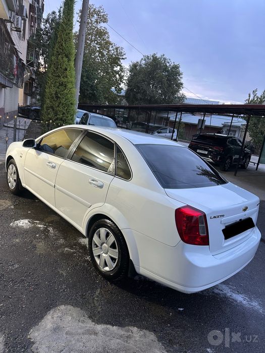 продается lacetti автомат