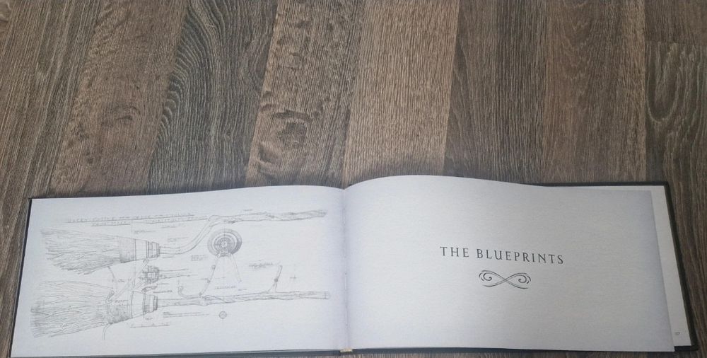 Harry Potter - The Broom Collection and Other Artefacts from the Wizar