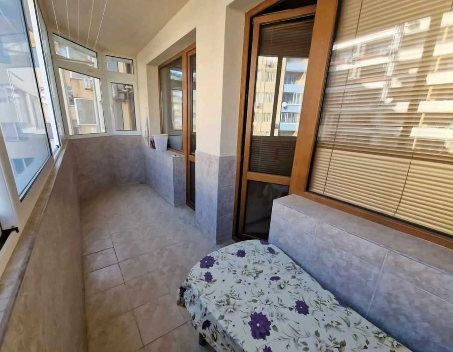 Продава се Тристаен апартамент в Велико Търново, Колю Фичето - 115 кв.м за 752 €/кв.м - Снимка #12