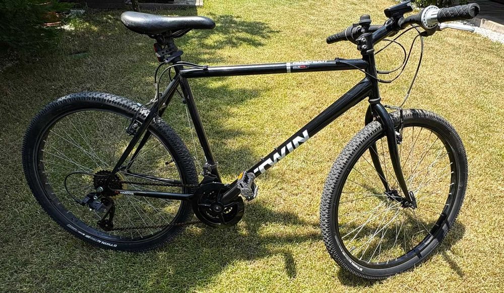 Bicicletă B'Twin Rockrider 300