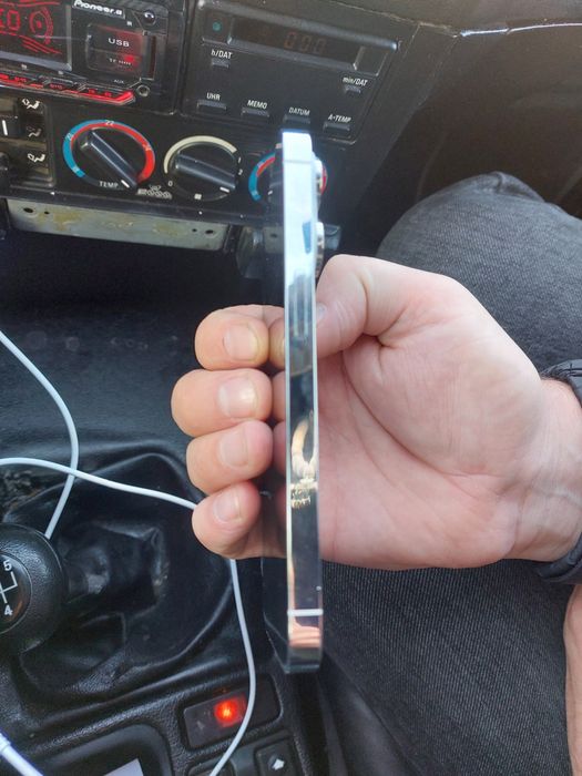 Продам айфон 14про