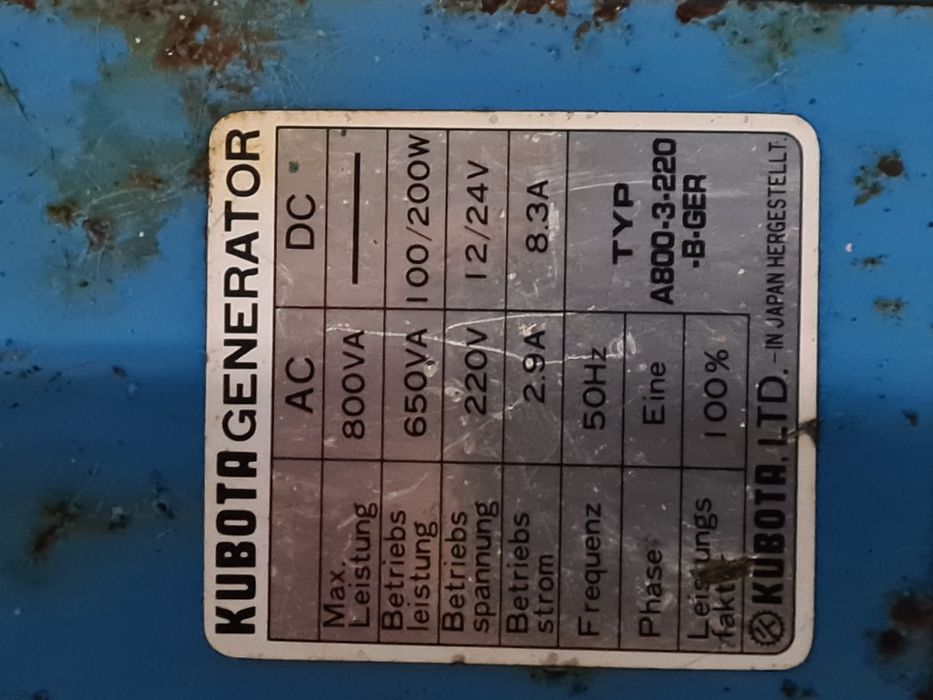 Vând generator benzina
