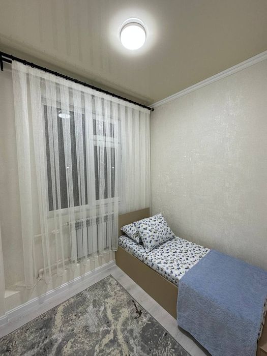 Чиланзар 7  2*3/1/4 arenda kvartira(bez makler) uyi egasiman
2*3/1/4
Д